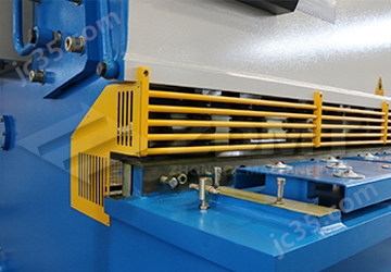 ZDS-1025 detail  4.jpg